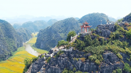 Incredible Hoa Lu - Tam Coc - Mua Cave 1 Day Tour