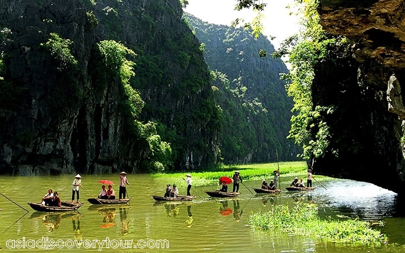 Hoa Lu - Trang An - Unique 1 Day Tour