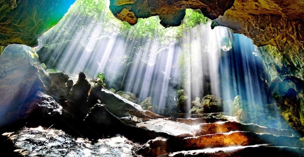 Bai Dinh Pagoda - Thien Thanh - Thien Ha Cave 1 Day Tour