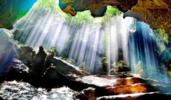 Bai Dinh Pagoda - Thien Thanh - Thien Ha Cave 1 Day Tour