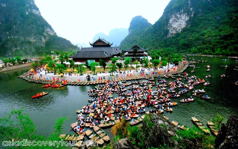 Bai Dinh Pagoda - Trang An 1 Day Tour