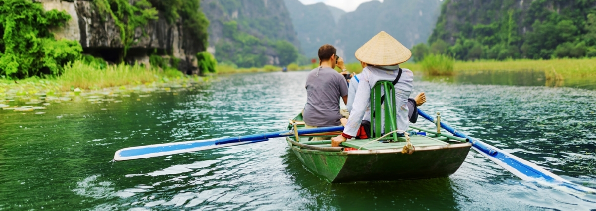 Bai Dinh – Trang An – Ninh Binh – Hoa Lu – Tam Coc – Mua Cave 2 Days – 1 Night  Tour