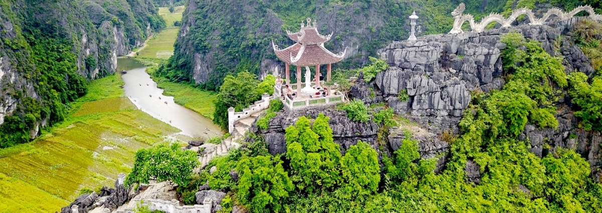 Hoa Lu – Tam Coc – Mua Cave – Thung Nham 2 Days 1 Night