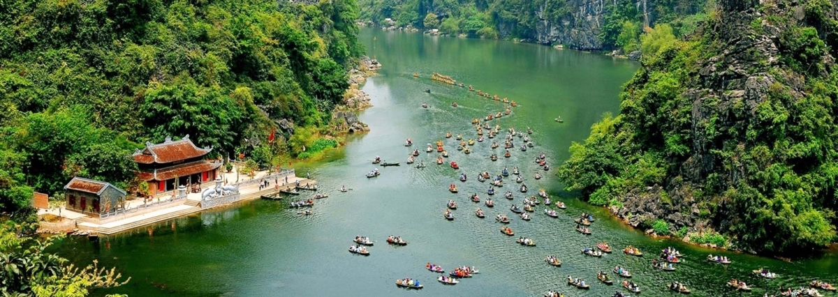 Bai Dinh – Trang An – Ninh Binh – Hoa Lu – Tam Coc – Mua Cave 2 Days – 1 Night  Tour