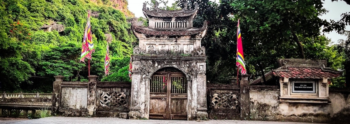 Hoa Lu - Tam Coc - Cuc Phuong National Park 2 Days - 1 Night Tour