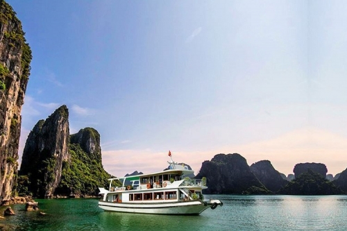 Amazing Halong Bay 1 Day Classic Tour With 6 Hours Cruise