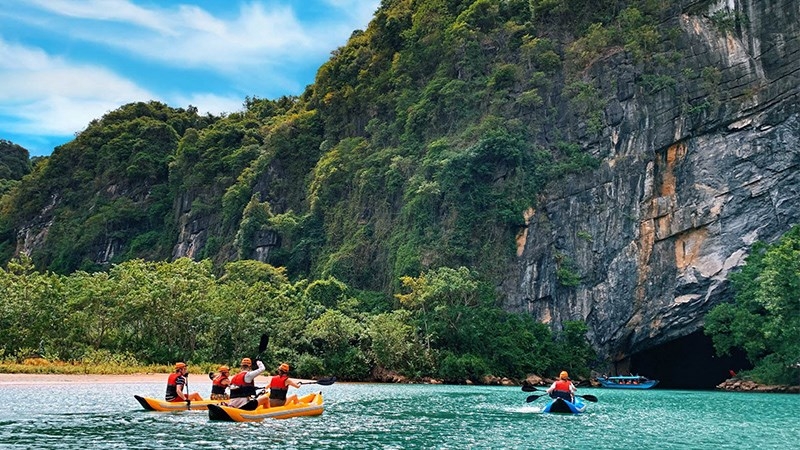 Ninh Binh - Phong Nha Kẻ Bàng 4 days 3 nights